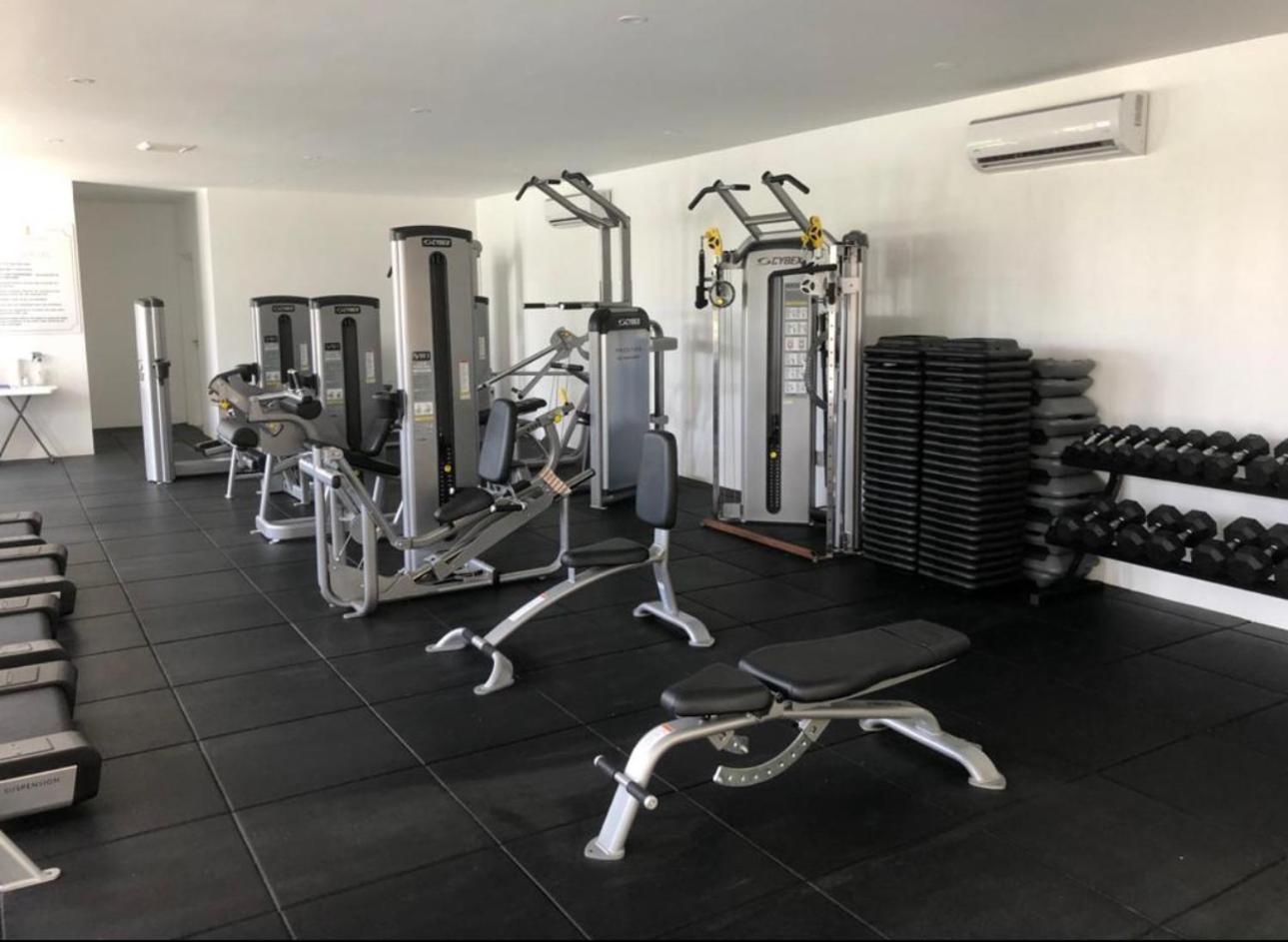 Westmoreland Hills - Mount Standfast - St James - Full Gym Membership Saint James Esterno foto